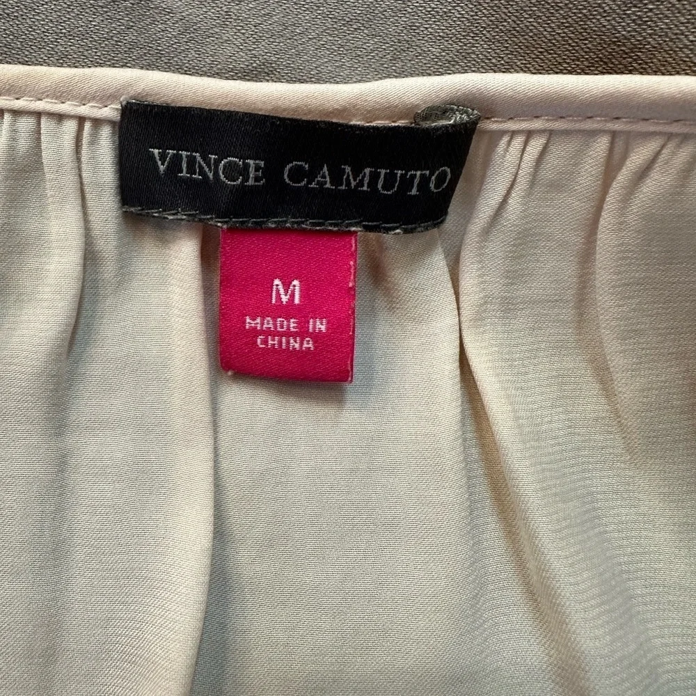 Vince Camuto cold shoulder blouse, Size M - Picture 5 of 5